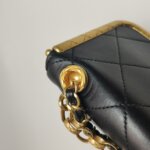 Chanel Kiss Lock (Шанель) — фото 15