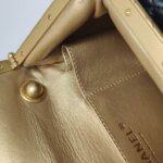 Chanel Kiss Lock (Шанель) — фото 26