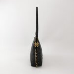 Chanel Quilted Calfskin Shoulder Bag (Шанель) — фото 4
