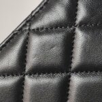 Chanel Quilted Lambskin CC Crossbody (Шанель) — фото 16