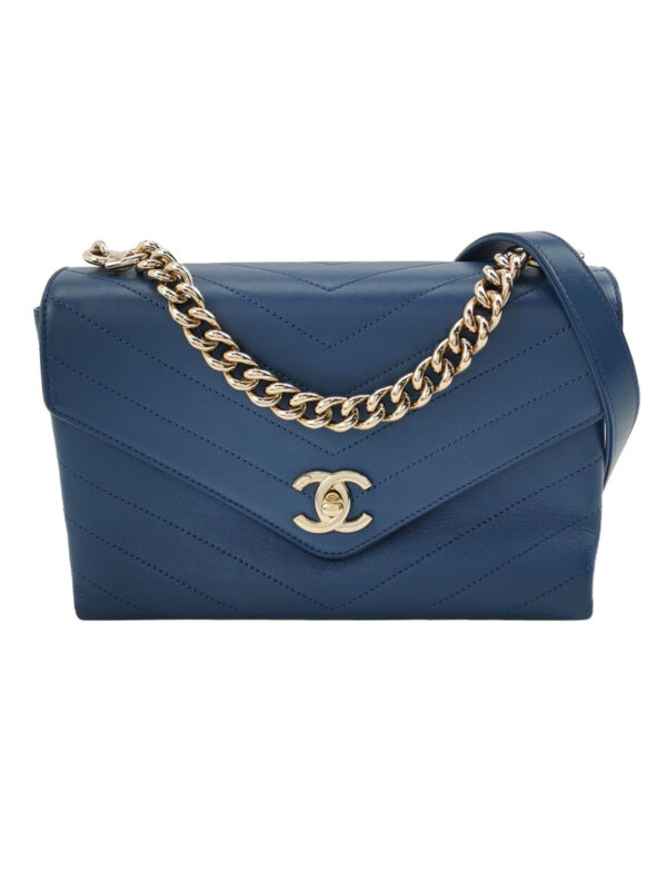 Chanel Quilted Calfskin CC Crossbody (Шанель)