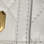 Chanel Quilted Waxed Calfskin CC Crossbody (Шанель) — фото 18