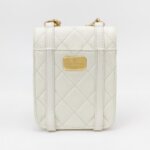 Chanel Quilted Waxed Calfskin CC Crossbody (Шанель) — фото 5