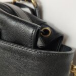 Chanel Quilted Calfskin CC Backpack (Шанель) — фото 20