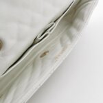 Chanel Quilted Lambskin CC Shoulder Bag (Шанель) — фото 7