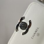 Chanel Quilted Calfskin CC Crossbody (Шанель) — фото 13