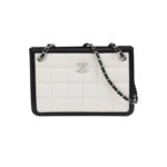 Chanel Colorblock Lambskin CC Shoulder Bag (Шанель) — миниатюра 1