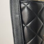 Chanel Quilted Lambskin CC Crossbody (Шанель) — фото 12