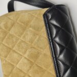 Chanel Quilted Lambskin CC Crossbody (Шанель) — фото 24