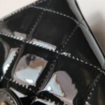Chanel Quilted Patent CC Crossbody (Шанель) — фото 16