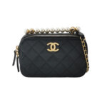 Chanel Quilted Lambskin CC Crossbody (Шанель) — миниатюра 1