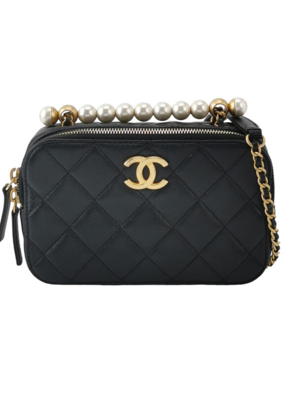 Chanel Quilted Lambskin CC Crossbody (Шанель)