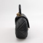 Chanel Quilted Lambskin CC Shoulder Bag (Шанель) — фото 4