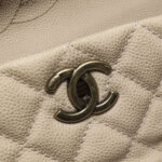 Chanel Quilted Calfskin CC Shoulder Bag (Шанель) — фото 13