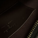 Chanel Quilted Calfskin CC Crossbody (Шанель) — фото 10