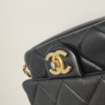 Chanel Quilted Calfskin CC Crossbody (Шанель) — фото 15