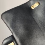 Chanel Quilted Lambskin CC Shoulder Bag (Шанель) — фото 11