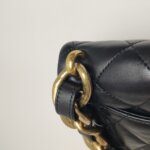 Chanel Quilted Lambskin CC Shoulder Bag (Шанель) — фото 15