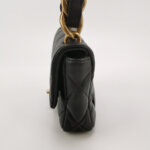 Chanel Quilted Lambskin CC Shoulder Bag (Шанель) — фото 3
