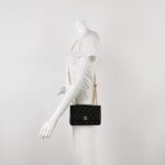 Chanel Quilted Lambskin CC Crossbody (Шанель) — фото 2