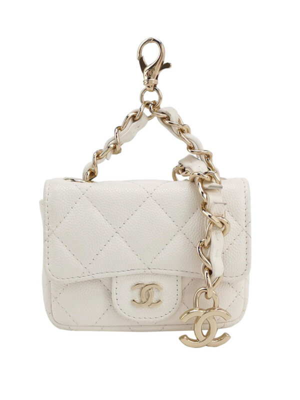 Винтажная сумка Chanel Quilted Calfskin CC Belt Bag