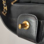 Chanel Quilted Calfskin CC Shoulder Bag (Шанель) — фото 12