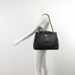Chanel Quilted Calfskin CC Shoulder Bag (Шанель) — фото 2