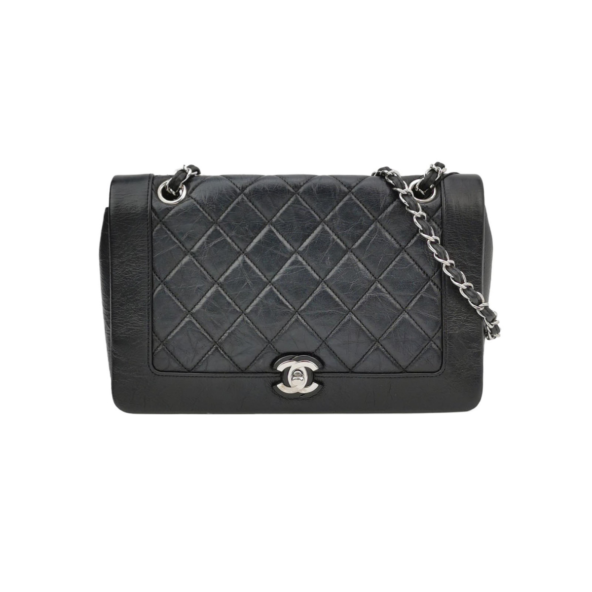 Chanel Quilted Waxed Calfskin CC Shoulder Bag (Шанель) — фото 1