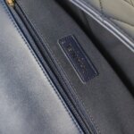 Chanel Quilted Lambskin CC Crossbody (Шанель) — фото 10
