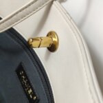 Chanel Quilted Calfskin CC Shoulder Bag (Шанель) — фото 13