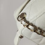 Chanel Quilted Calfskin CC Crossbody (Шанель) — фото 12