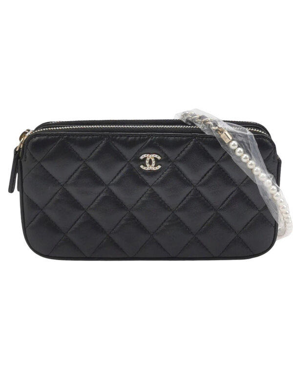 Chanel Quilted Lambskin CC Crossbody (Шанель)