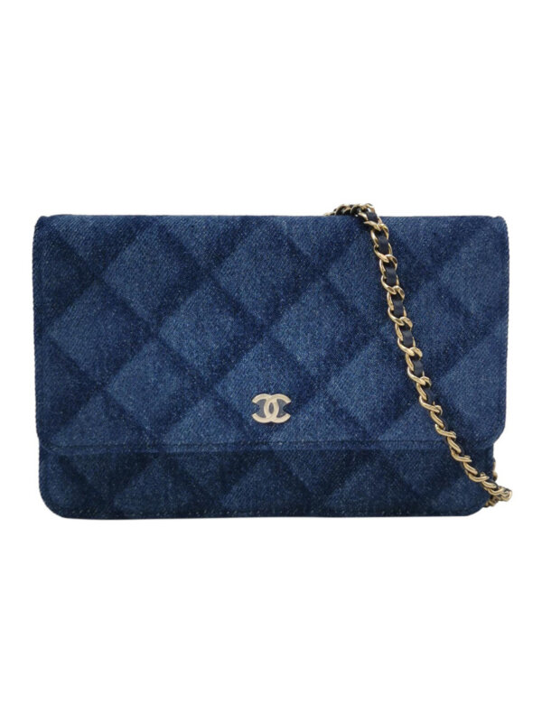 Chanel WOC