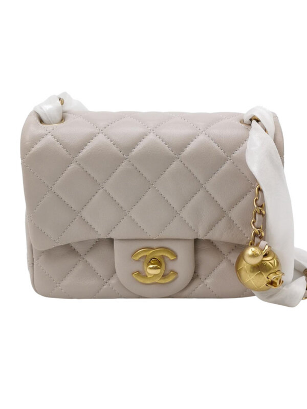 Chanel Classic Flap (Шанель)