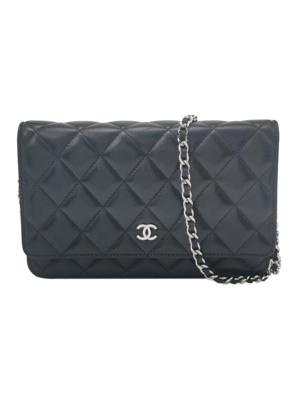 Chanel WOC