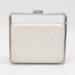 Chanel Quilted Lambskin CC Handbag (Шанель) — фото 5
