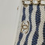 Chanel Quilted Calfskin CC Crossbody (Шанель) — фото 13