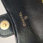 Chanel Quilted Lambskin CC Belt Bag (Шанель) — фото 9