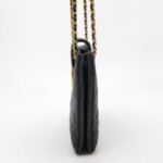 Chanel Quilted Lambskin CC Shoulder Bag (Шанель) — фото 3