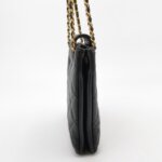 Chanel Quilted Lambskin CC Shoulder Bag (Шанель) — фото 4