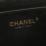 Chanel Quilted Lambskin CC Shoulder Bag (Шанель) — фото 8