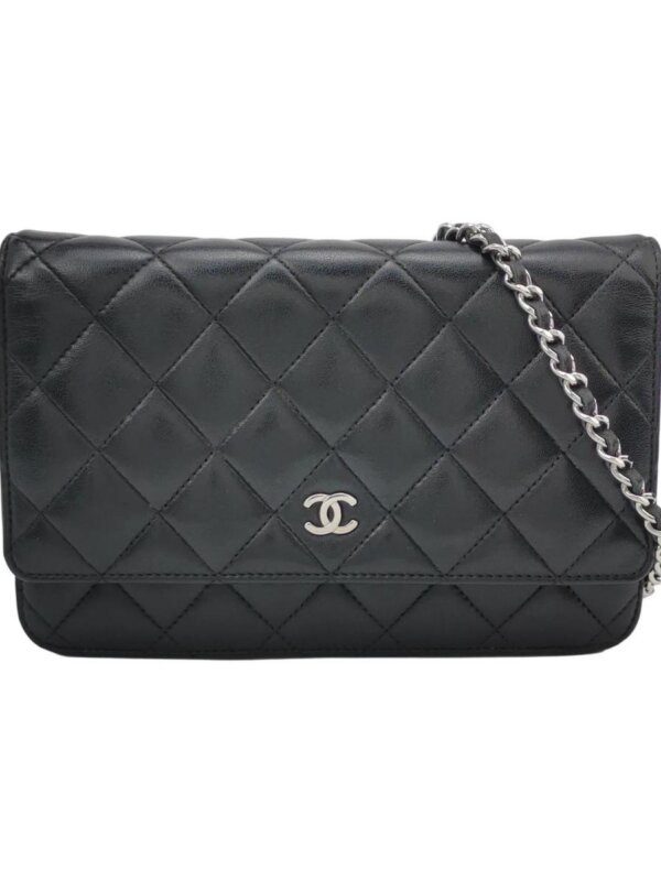 Chanel Quilted Lambskin CC Crossbody (Шанель)