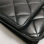 Chanel Quilted Lambskin CC Crossbody (Шанель) — фото 19