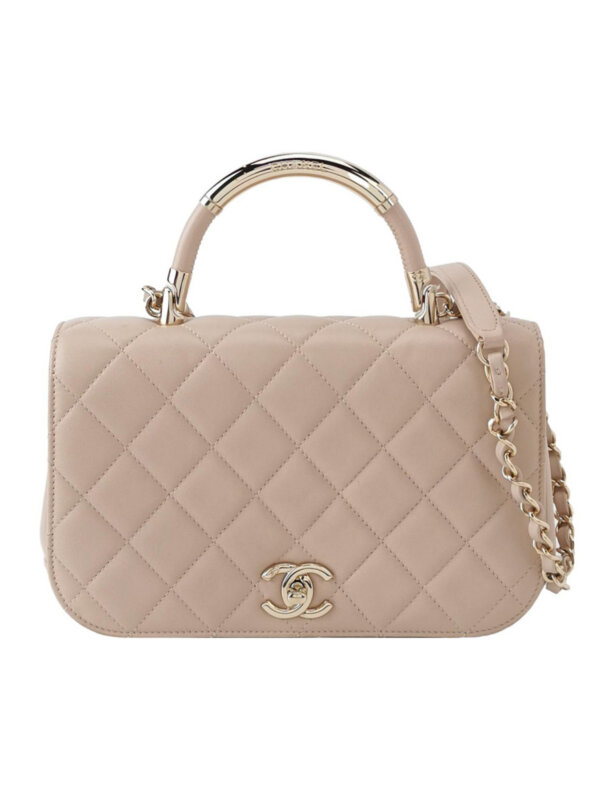 Chanel Quilted Lambskin CC Shoulder Bag (Шанель)