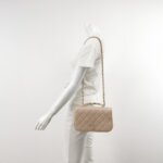 Chanel Quilted Lambskin CC Shoulder Bag (Шанель) — фото 2