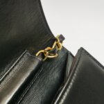 Chanel Quilted Lambskin CC Shoulder Bag (Шанель) — фото 16