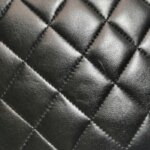 Chanel Quilted Lambskin CC Shoulder Bag (Шанель) — фото 27