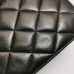 Chanel Quilted Lambskin CC Shoulder Bag (Шанель) — фото 28