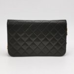 Chanel Quilted Lambskin CC Shoulder Bag (Шанель) — фото 5