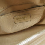 Chanel Quilted Calfskin CC Handbag (Шанель) — фото 8